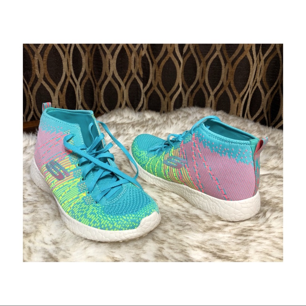 Skechers Burst NEVER WORN